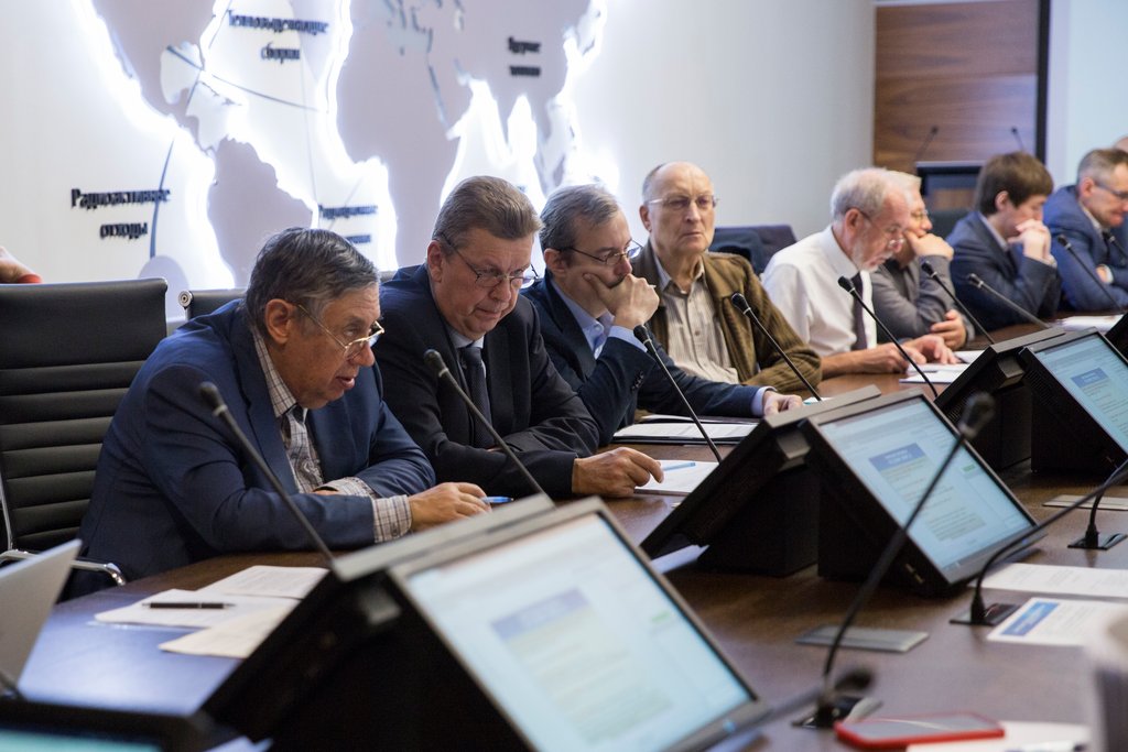 Президиумом Экспертного совета по аттестации программ для ЭВМ при Ростехнадзоре впервые аттестованы программы для ЭВМ, прошедшие экспертизу в рамках деятельности новых тематических секций № 8 и 9